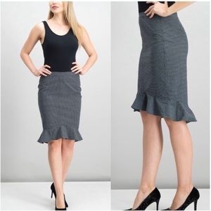 Max Studio London essentials Skirt